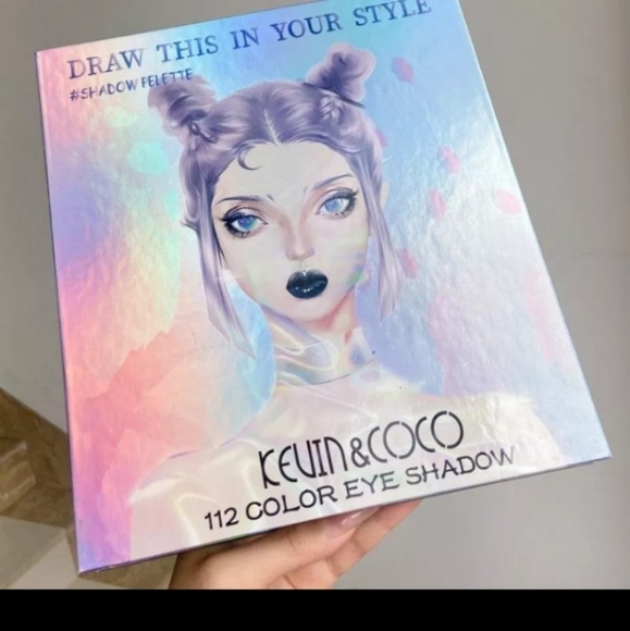 Kevin and Coco 112 Color Eyeshadow - Picture 3 of 4